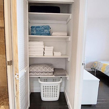 The Tides-1 Bedroom Apartment Ground Floor Hollywood Exteriör bild