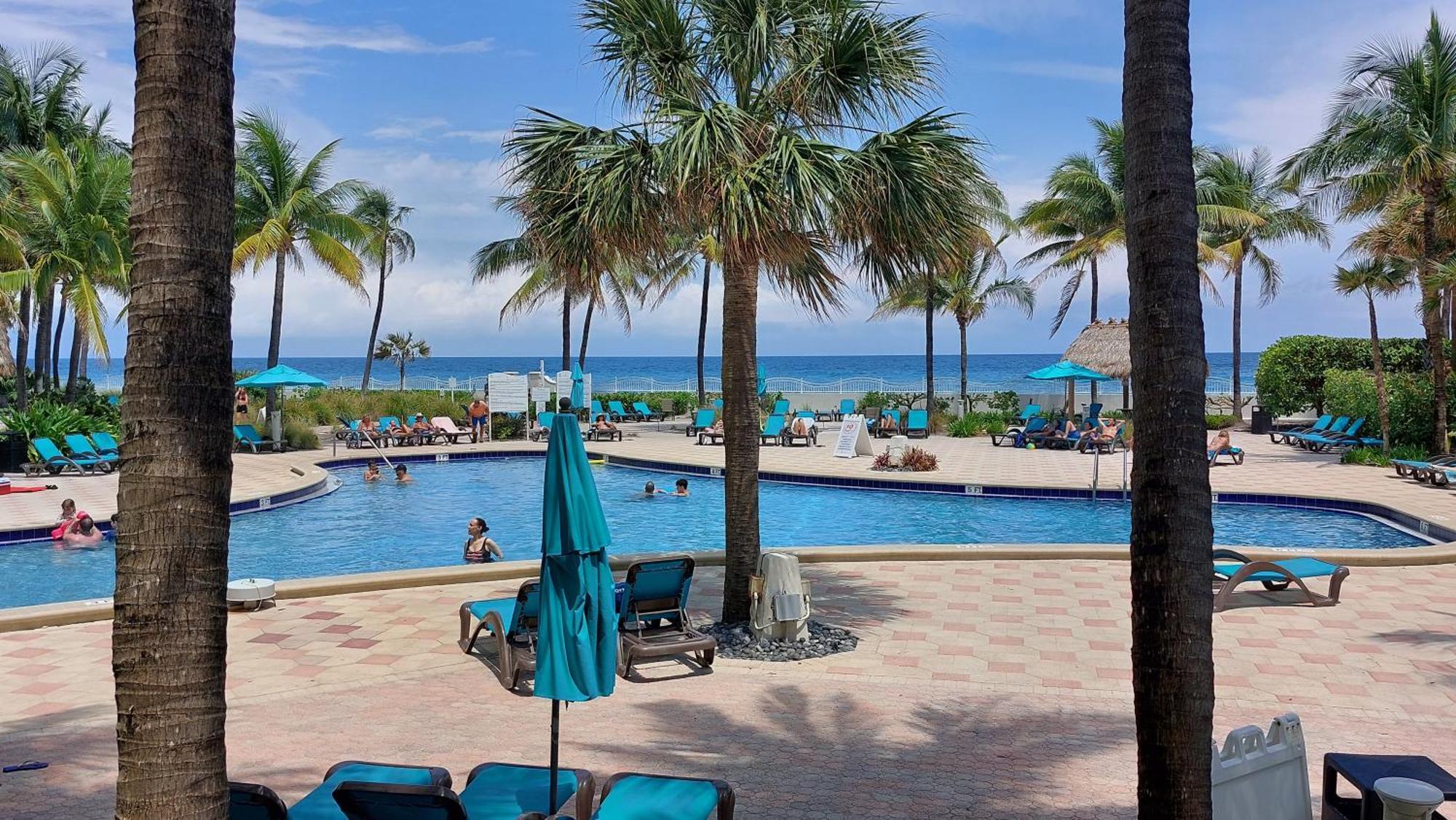 The Tides-1 Bedroom Apartment Ground Floor Hollywood Exteriör bild