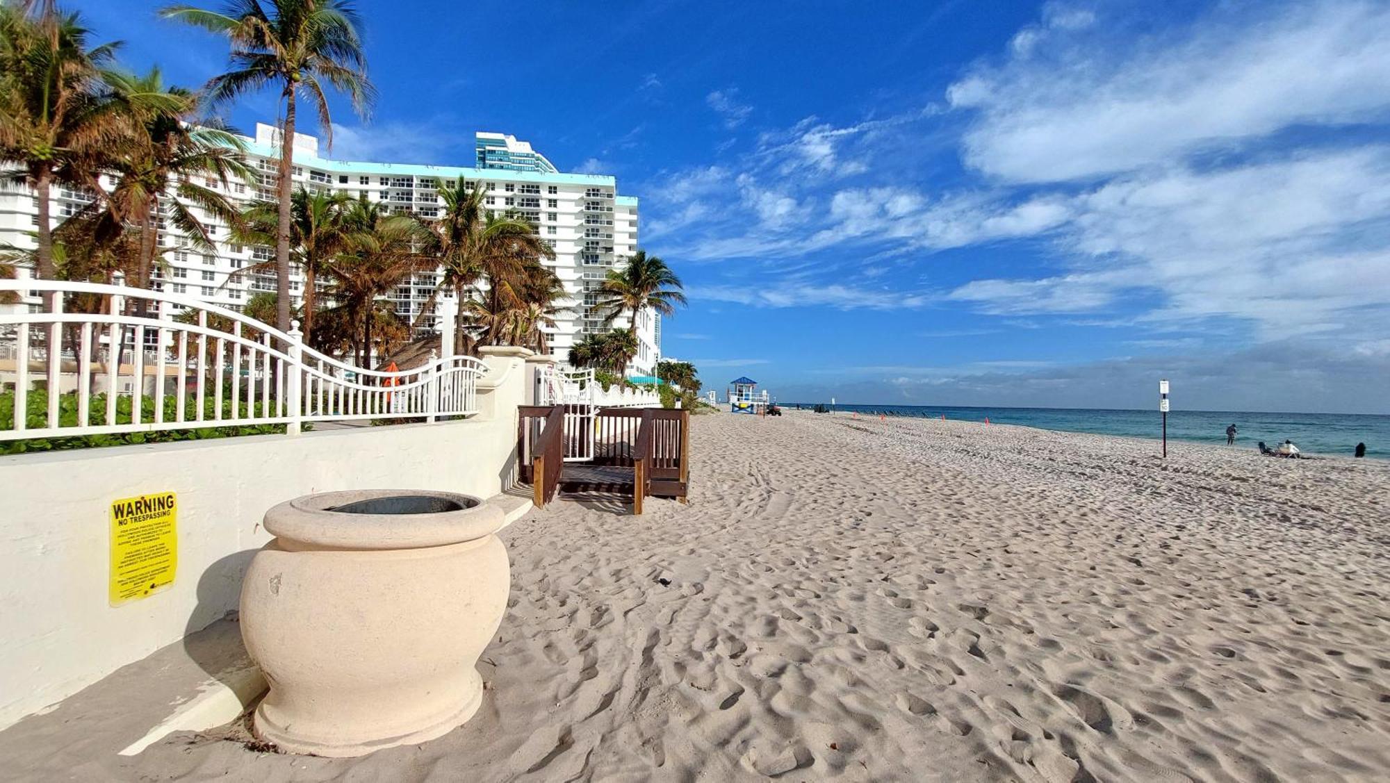 The Tides-1 Bedroom Apartment Ground Floor Hollywood Exteriör bild