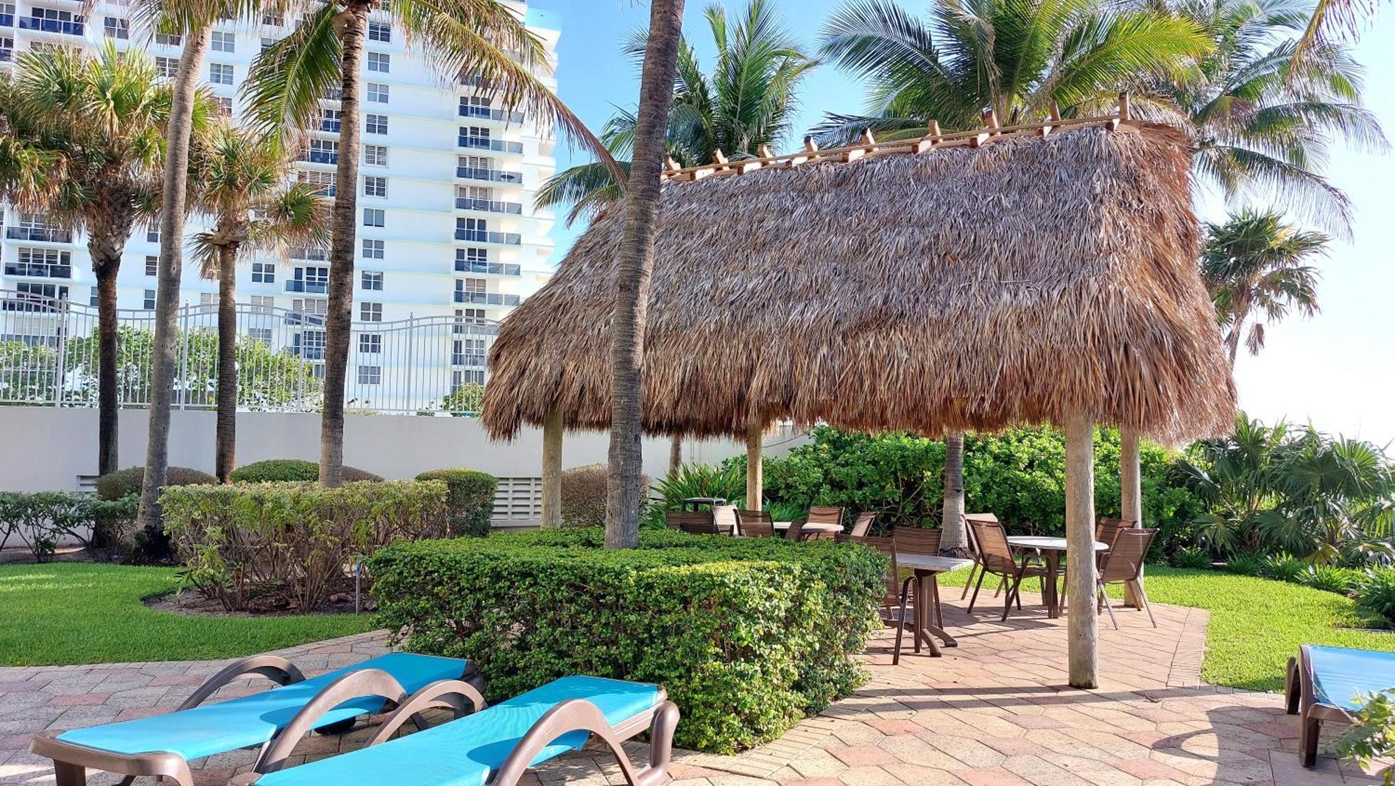 The Tides-1 Bedroom Apartment Ground Floor Hollywood Exteriör bild