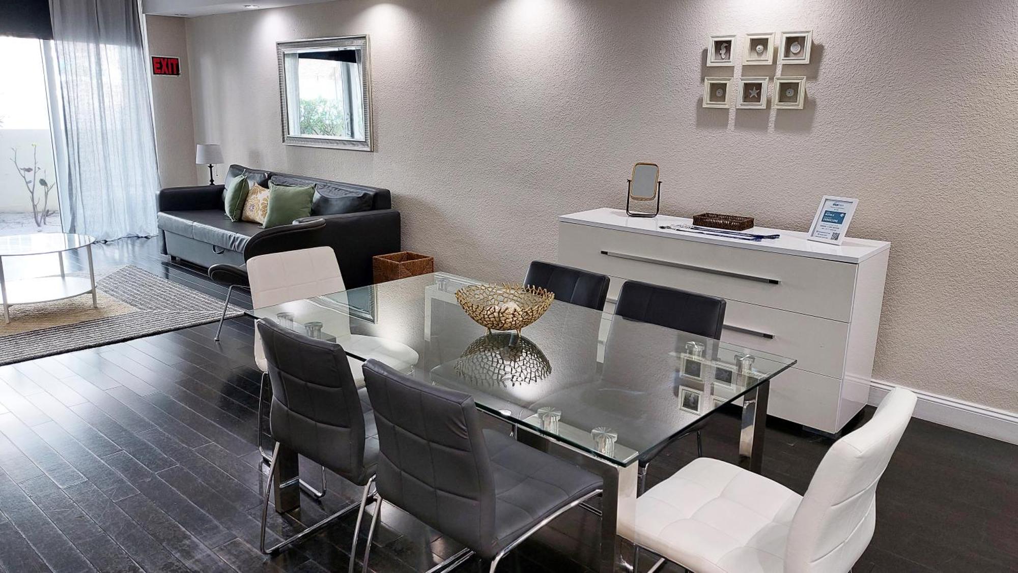 The Tides-1 Bedroom Apartment Ground Floor Hollywood Exteriör bild